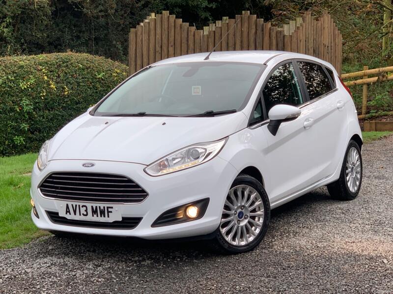 FORD FIESTA 1.0T EcoBoost Titanium Euro 5 ss 5dr 2013