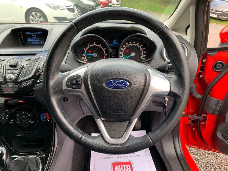 FORD FIESTA 1.25 Zetec Euro 5 3dr 2013