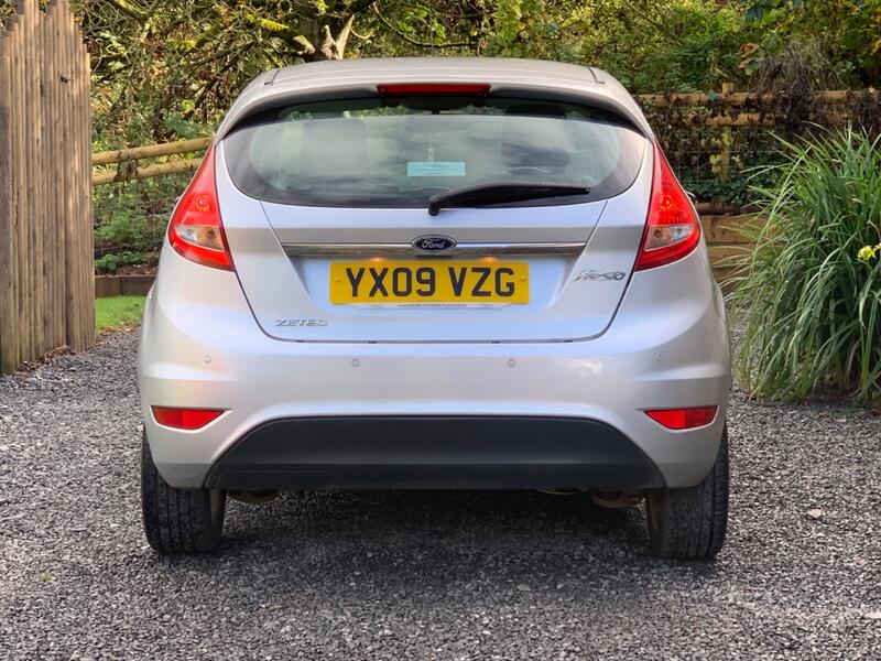 FORD FIESTA 1.25 Zetec 3dr 2009