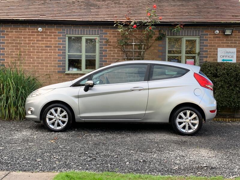 FORD FIESTA 1.25 Zetec 3dr 2009