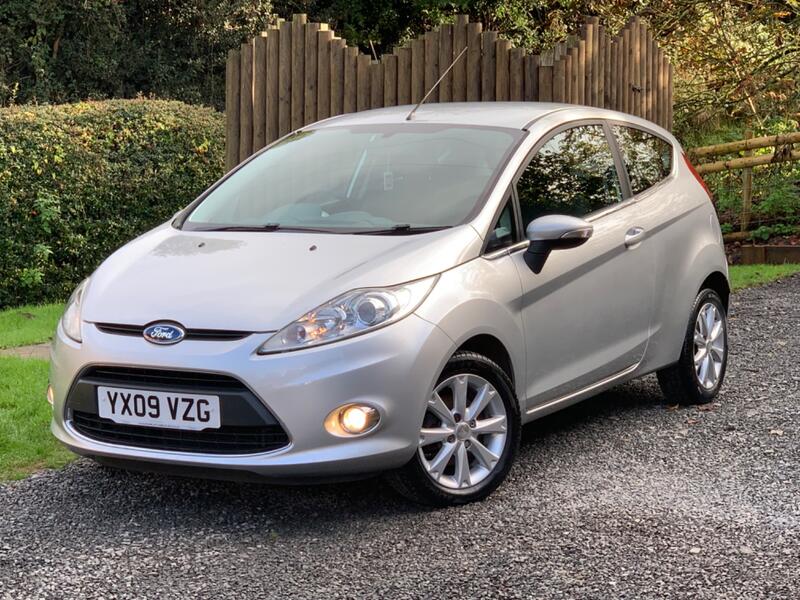 FORD FIESTA 1.25 Zetec 3dr 2009