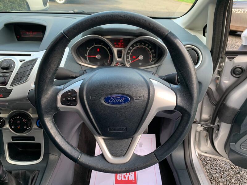 FORD FIESTA 1.25 Zetec 3dr 2009