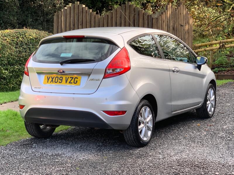 FORD FIESTA 1.25 Zetec 3dr 2009