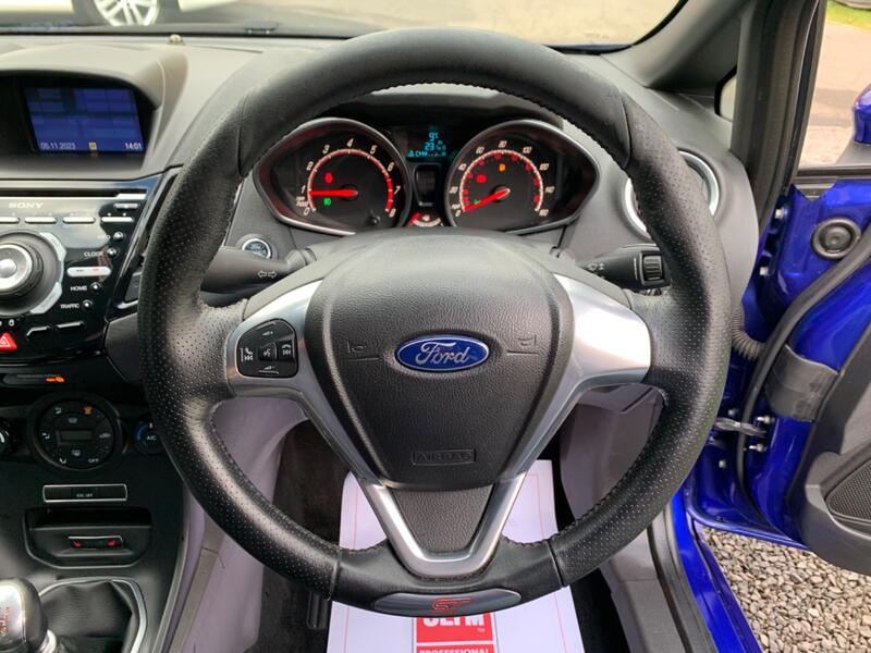 FORD FIESTA 1.6T EcoBoost ST-2 Euro 5 3dr 2013