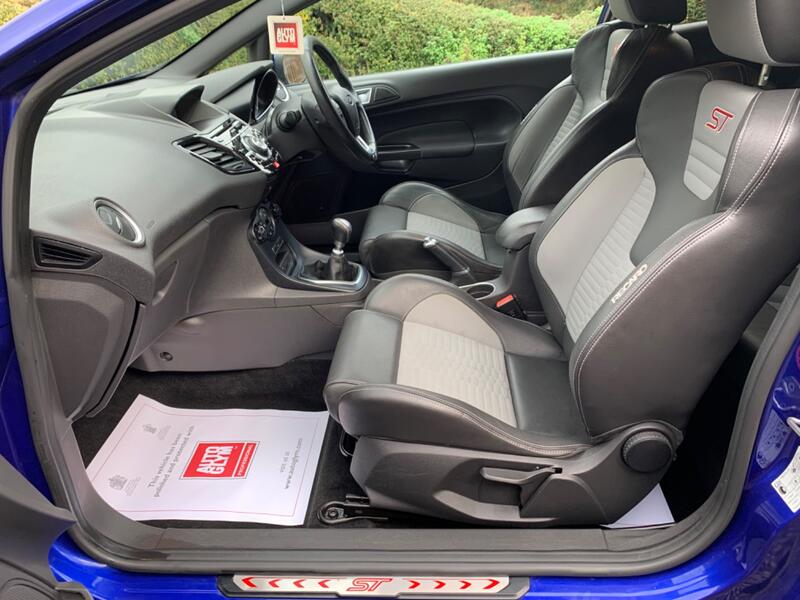 FORD FIESTA 1.6T EcoBoost ST-2 Euro 5 3dr 2013