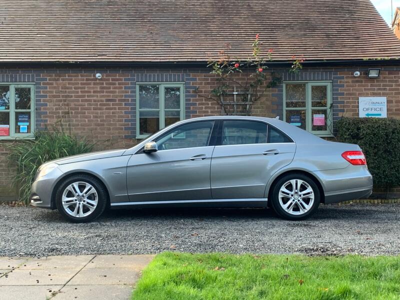 MERCEDES-BENZ E CLASS 2.1 E220 CDI BlueEfficiency Executive SE G-Tronic+ Euro 5 ss 4dr 2012