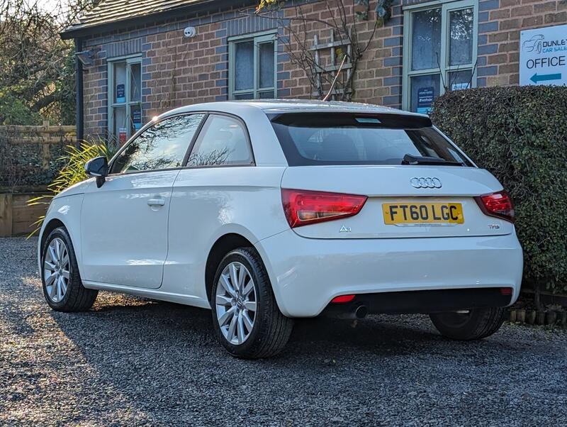 AUDI A1 1.2 TFSI SE Euro 5 (s/s) 3dr 2011