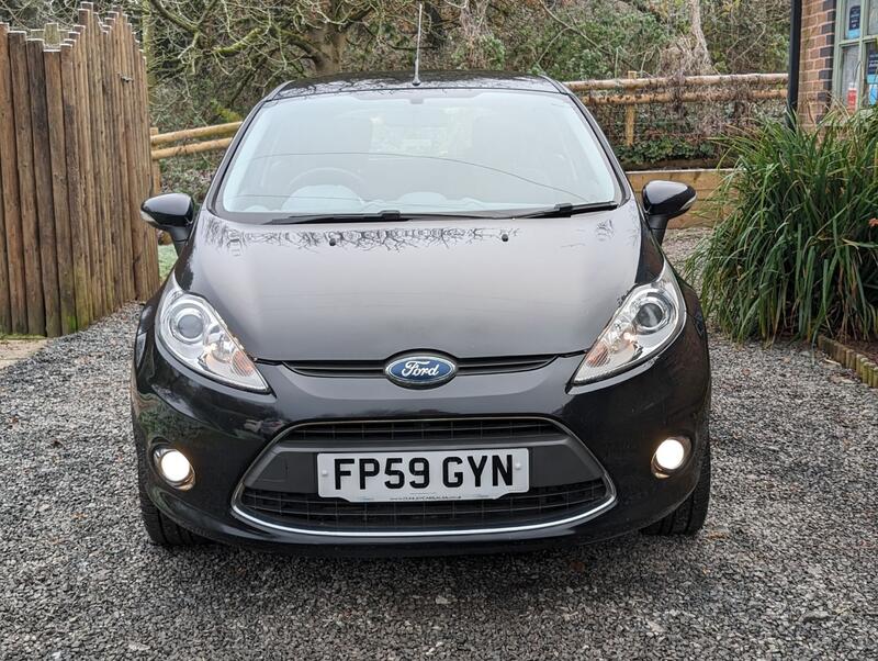 FORD FIESTA 1.25 Zetec 5dr 2010