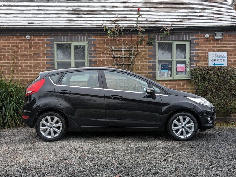 FORD FIESTA 1.25 Zetec 5dr 2010