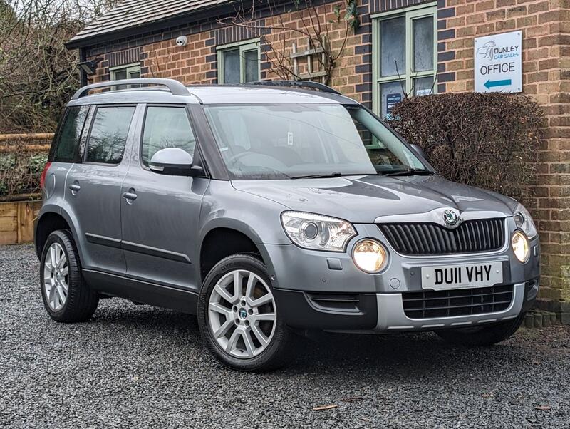 SKODA YETI 2.0 TDI Elegance 4WD Euro 5 5dr 2011