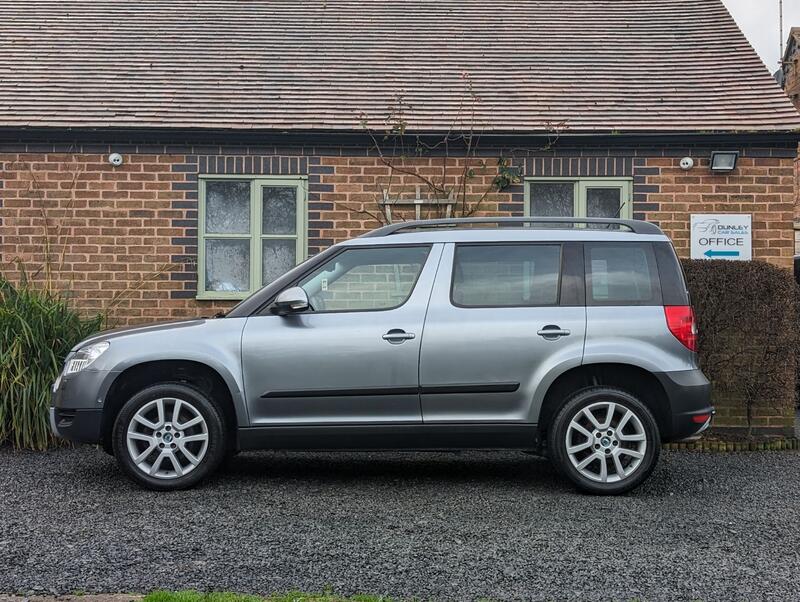 SKODA YETI 2.0 TDI Elegance 4WD Euro 5 5dr 2011