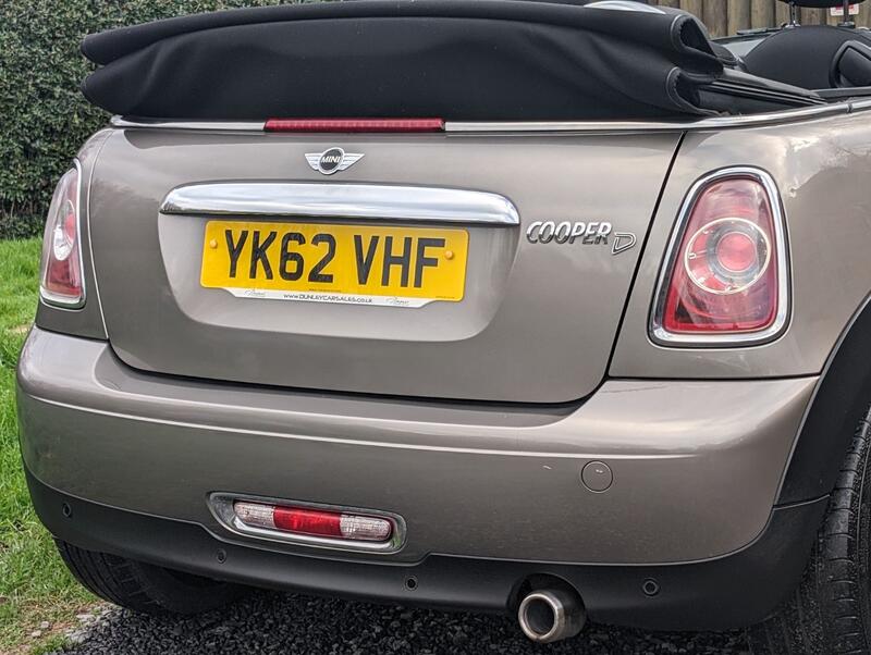 MINI CONVERTIBLE 1.6 Cooper D Euro 5 (s/s) 2dr 2012