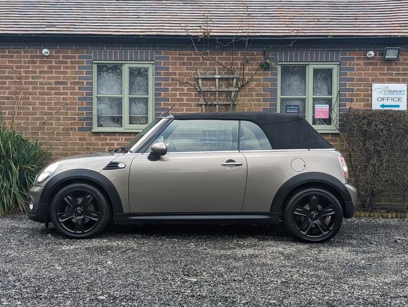 MINI CONVERTIBLE 1.6 Cooper D Euro 5 (s/s) 2dr 2012