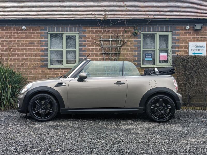 MINI CONVERTIBLE 1.6 Cooper D Euro 5 (s/s) 2dr 2012