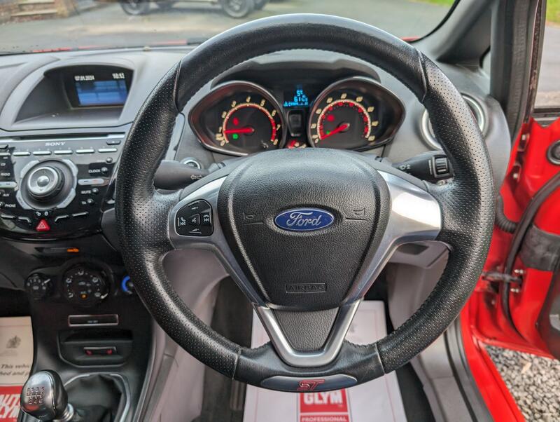 FORD FIESTA 1.6T EcoBoost ST-2 Euro 5 3dr 2013