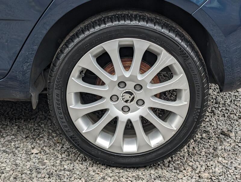 SKODA FABIA 1.6 TDI Elegance Euro 5 5dr 2014