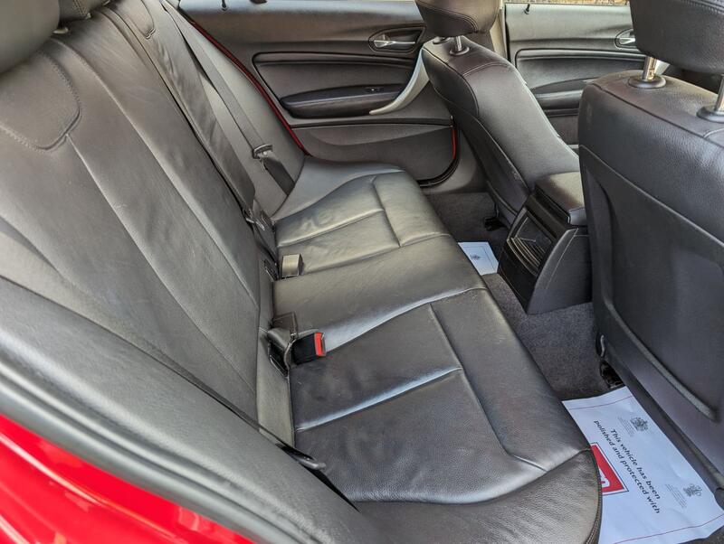 BMW 1 SERIES 1.6 116d ED EfficientDynamics Business Euro 5 (s/s) 5dr 2014