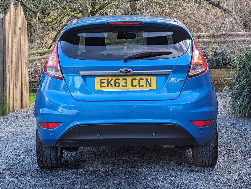 FORD FIESTA 1.5 TDCi Zetec Euro 5 5dr 2013