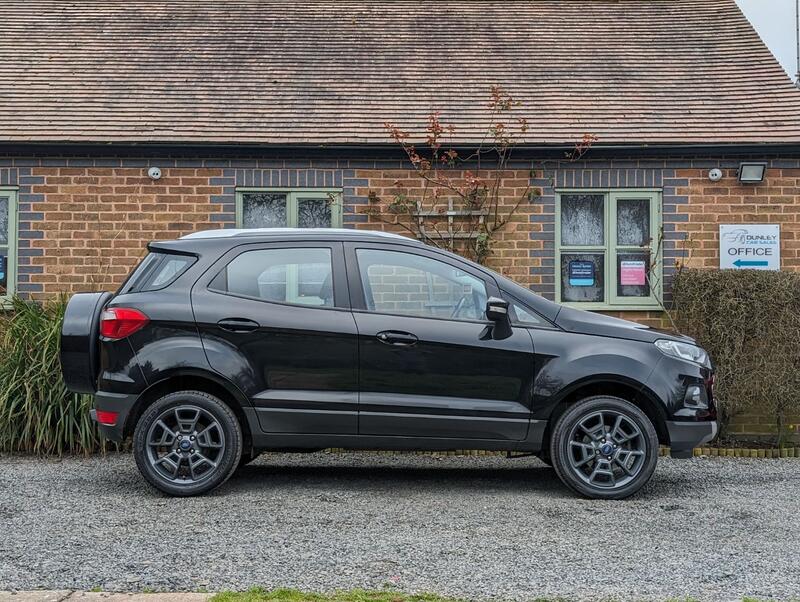 FORD ECOSPORT 1.0T EcoBoost Titanium 2WD Euro 5 (s/s) 5dr 2015