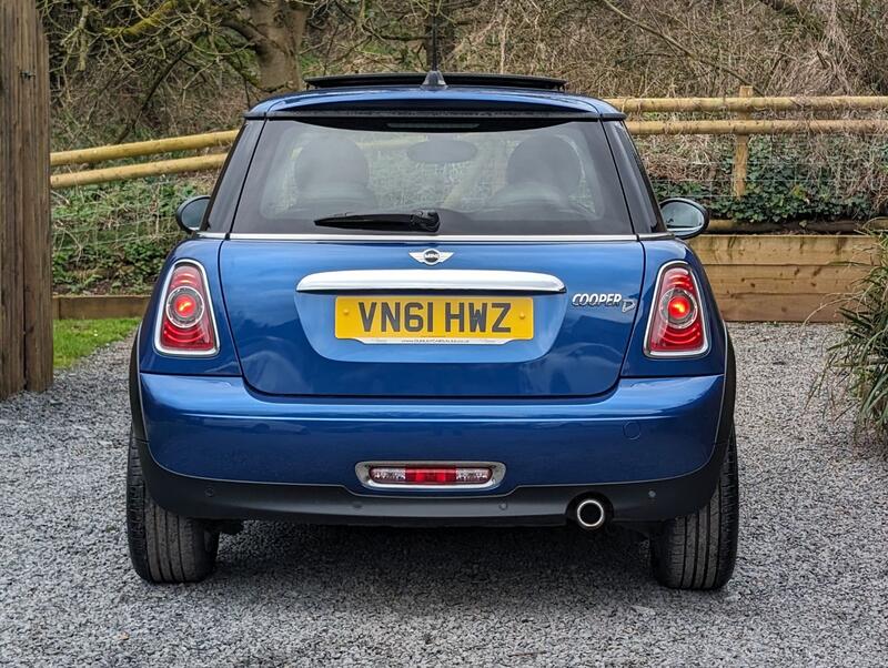 MINI HATCH 1.6 Cooper D Euro 5 (s/s) 3dr 2011