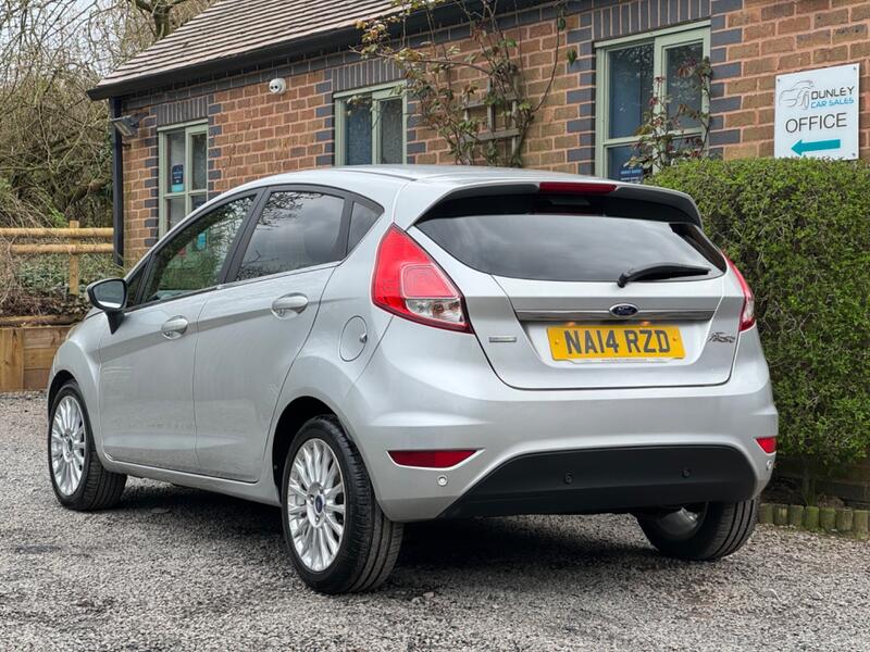 FORD FIESTA 1.0T EcoBoost Titanium Euro 5 (s/s) 5dr 2014