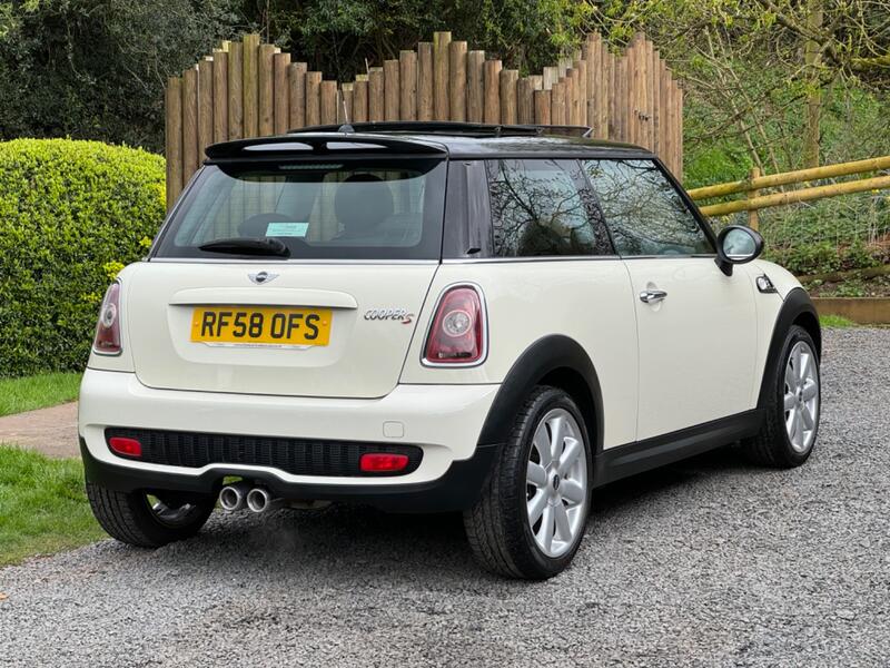 MINI HATCH 1.6 Cooper S Euro 5 3dr 2009