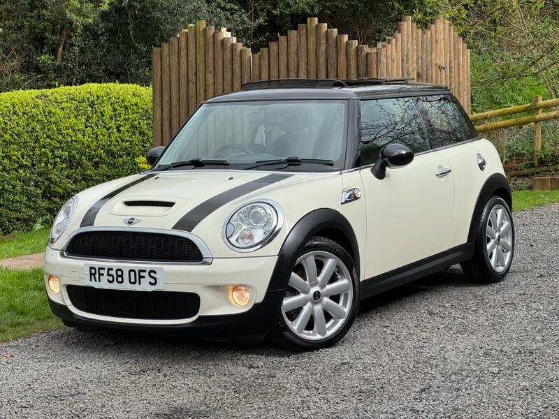 MINI HATCH 1.6 Cooper S Euro 5 3dr 2009