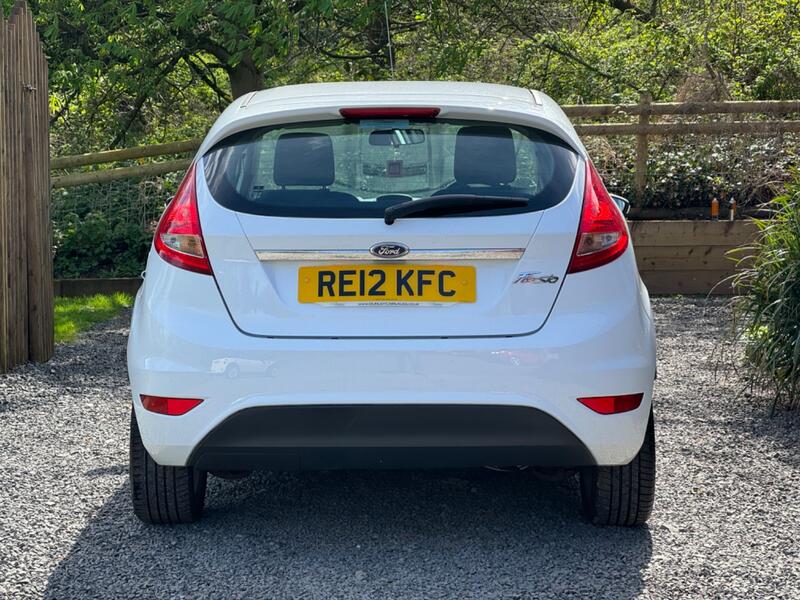 FORD FIESTA 1.25 Zetec 3dr 2012