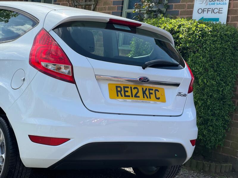 FORD FIESTA 1.25 Zetec 3dr 2012