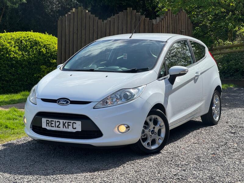 FORD FIESTA 1.25 Zetec 3dr 2012