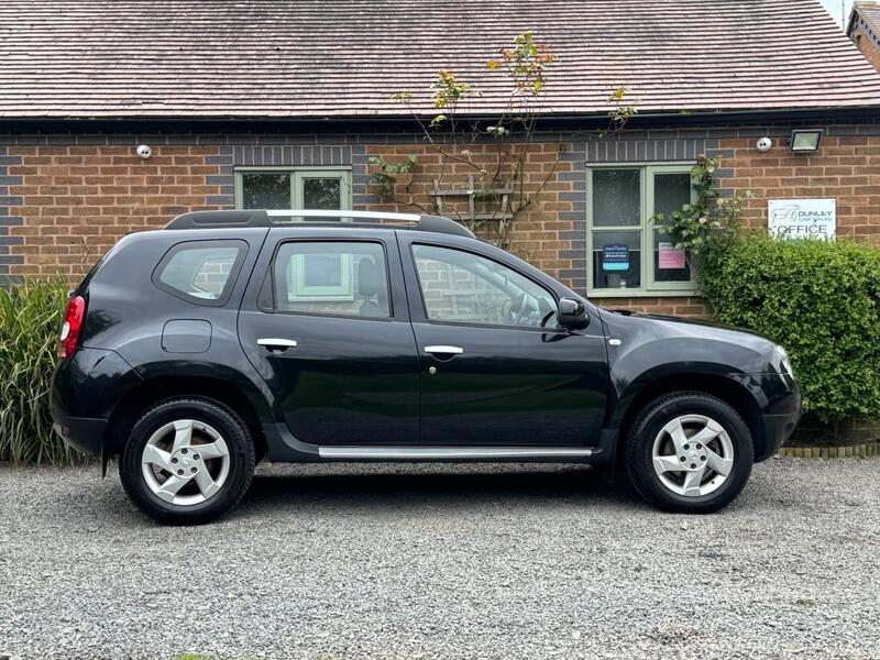 DACIA DUSTER 1.5 dCi Laureate 4WD Euro 5 5dr 2013