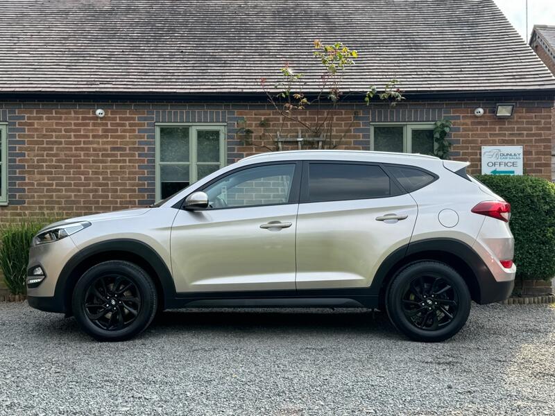 HYUNDAI TUCSON 1.6 GDi Blue Drive SE Nav Euro 6 (s/s) 5dr 2017
