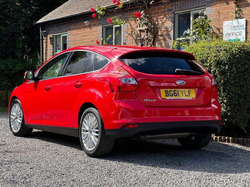 FORD FOCUS 1.6 Zetec Euro 5 5dr 2012