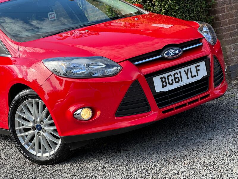 FORD FOCUS 1.6 Zetec Euro 5 5dr 2012