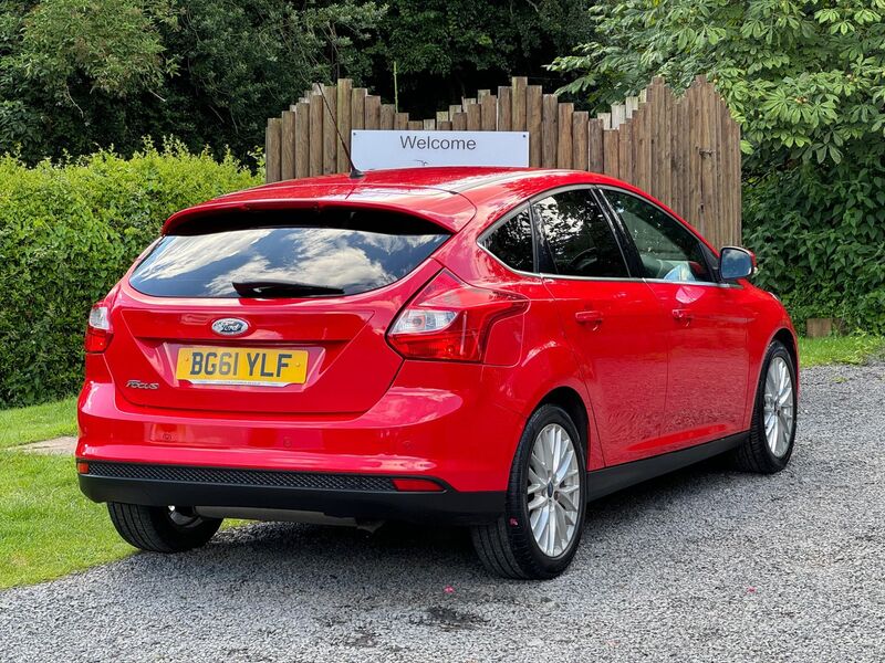 FORD FOCUS 1.6 Zetec Euro 5 5dr 2012