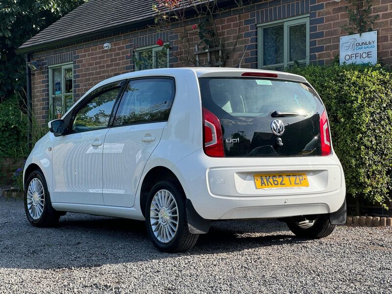 VOLKSWAGEN UP 1.0 High up! Euro 5 5dr 2012