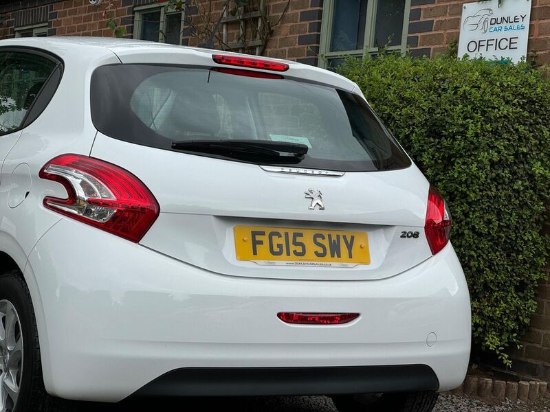 PEUGEOT 208 1.2 VTi PureTech Active Euro 6 5dr 2015