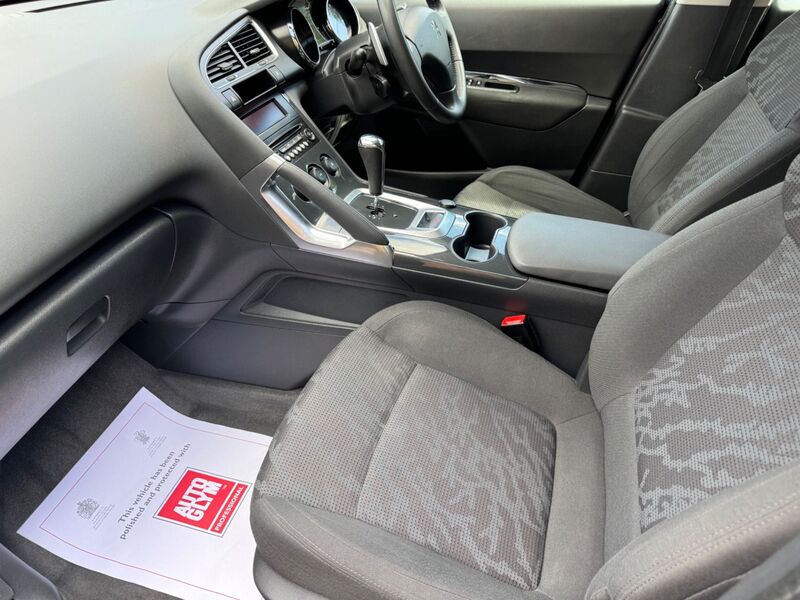 PEUGEOT 3008 1.6 e-HDi Active EGC Euro 5 (s/s) 5dr 2013