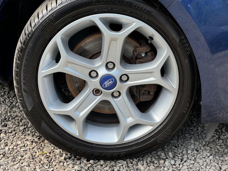 FORD MONDEO 2.0 TDCi Titanium 5dr 2009