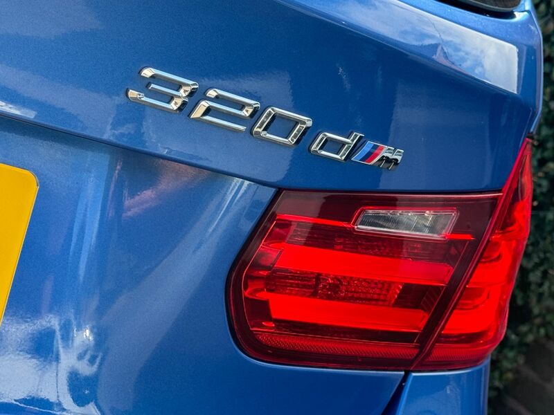 BMW 3 SERIES 2.0 320d M Sport Touring Auto Euro 5 (s/s) 5dr 2012
