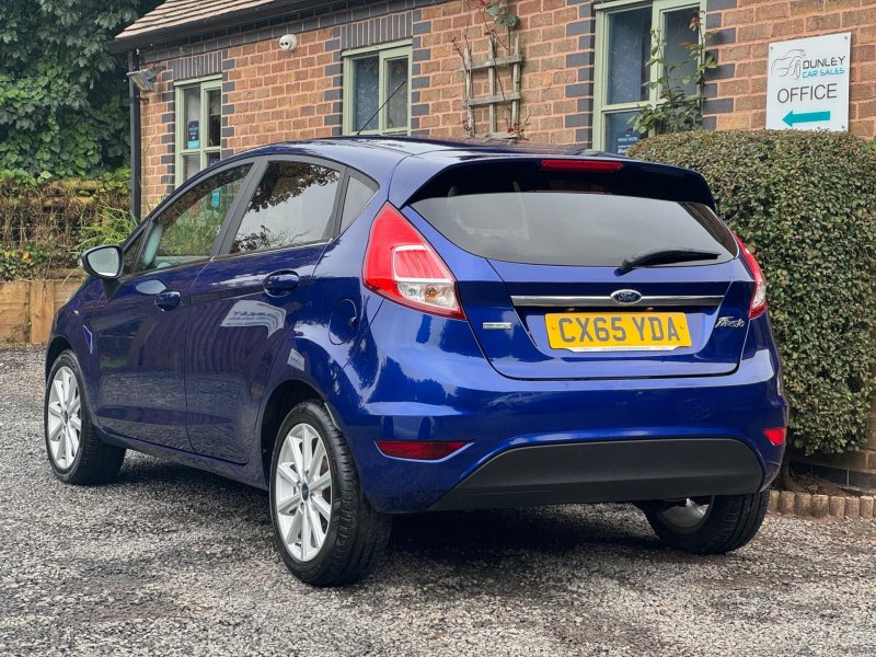FORD FIESTA 1.0T EcoBoost Titanium Euro 6 (s/s) 5dr 2015