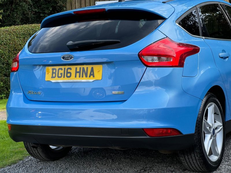 FORD FOCUS 1.0T EcoBoost Zetec Euro 6 (s/s) 5dr 2016