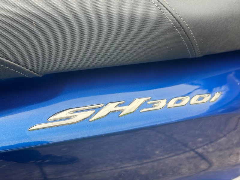 HONDA  300 i 2012