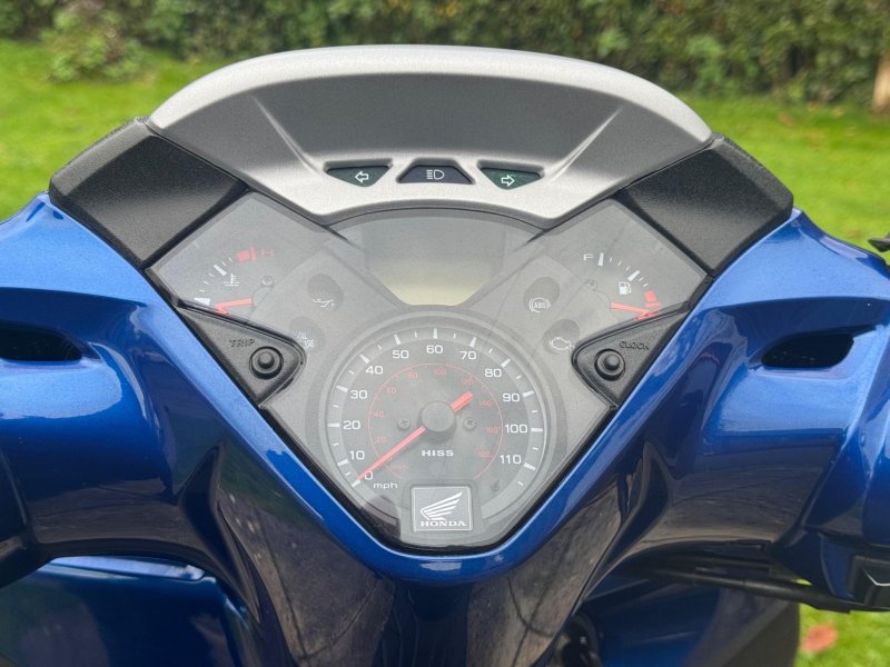 HONDA  300 i 2012