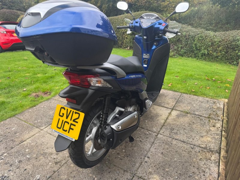 HONDA  300 i 2012