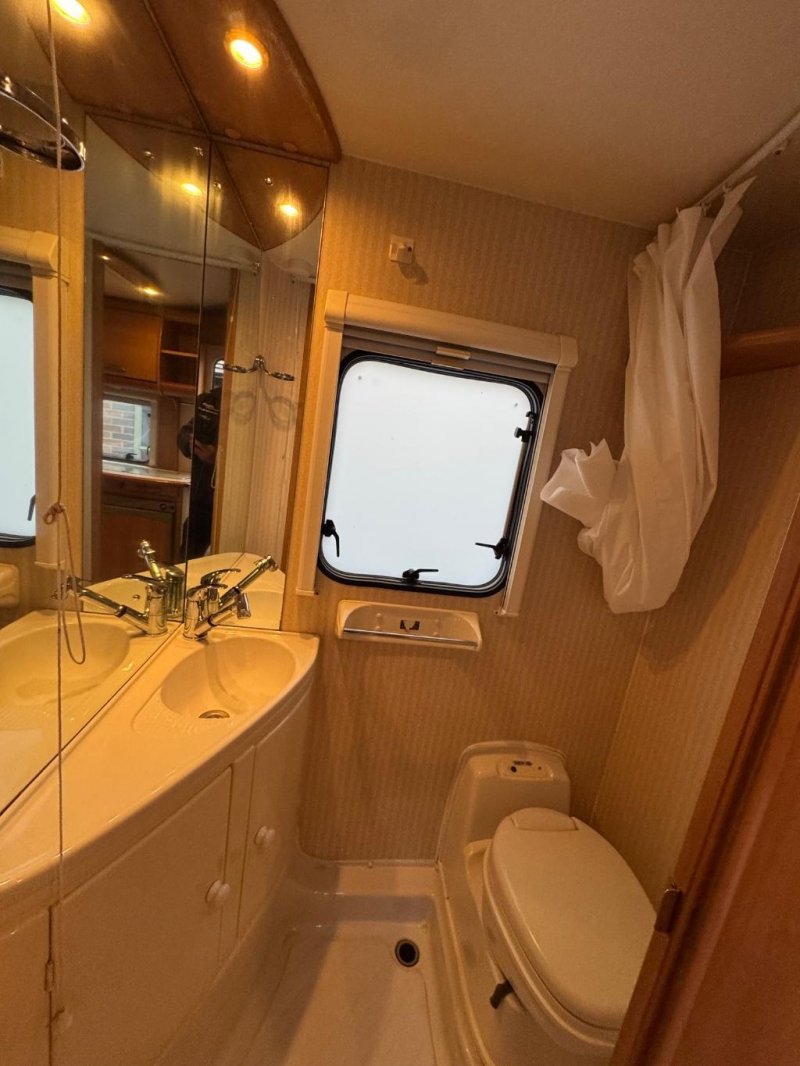 SWIFT LIFESTYLE Motorhome 2002