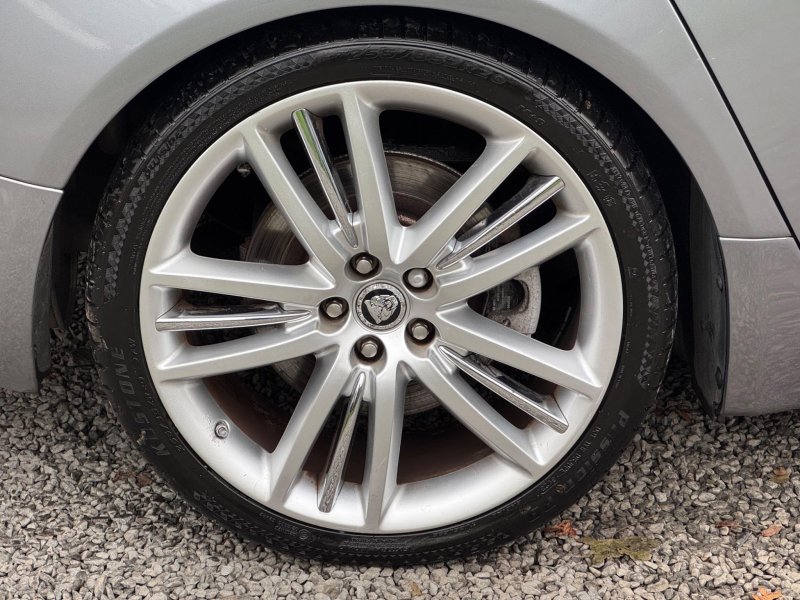 JAGUAR XF 3.0d V6 Portfolio Auto Euro 5 4dr 2009