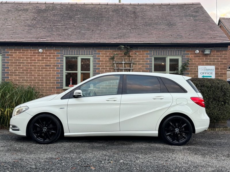 MERCEDES-BENZ B CLASS 1.8 B180 CDI BlueEfficiency Sport Euro 5 (s/s) 5dr 2012