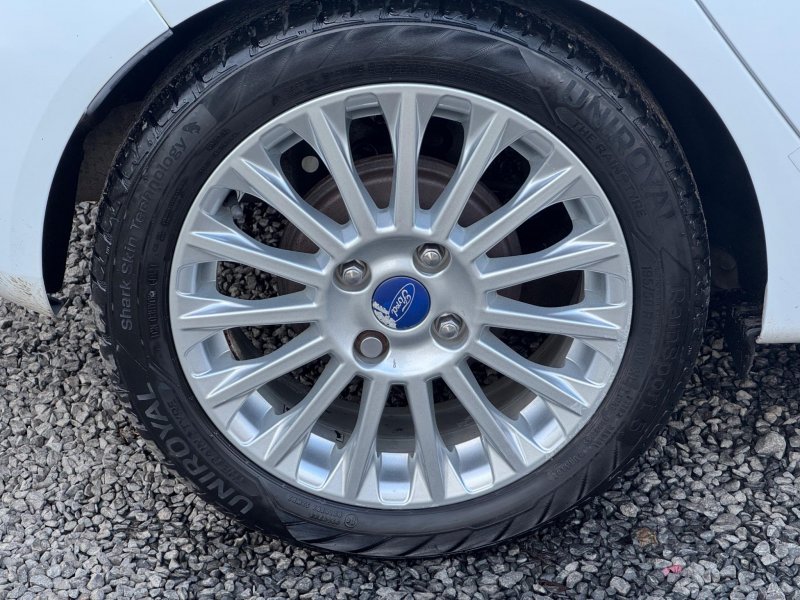 FORD FIESTA 1.0T EcoBoost Titanium Euro 5 (s/s) 5dr 2013