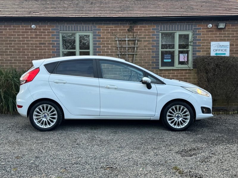 FORD FIESTA 1.0T EcoBoost Titanium Euro 5 (s/s) 5dr 2013